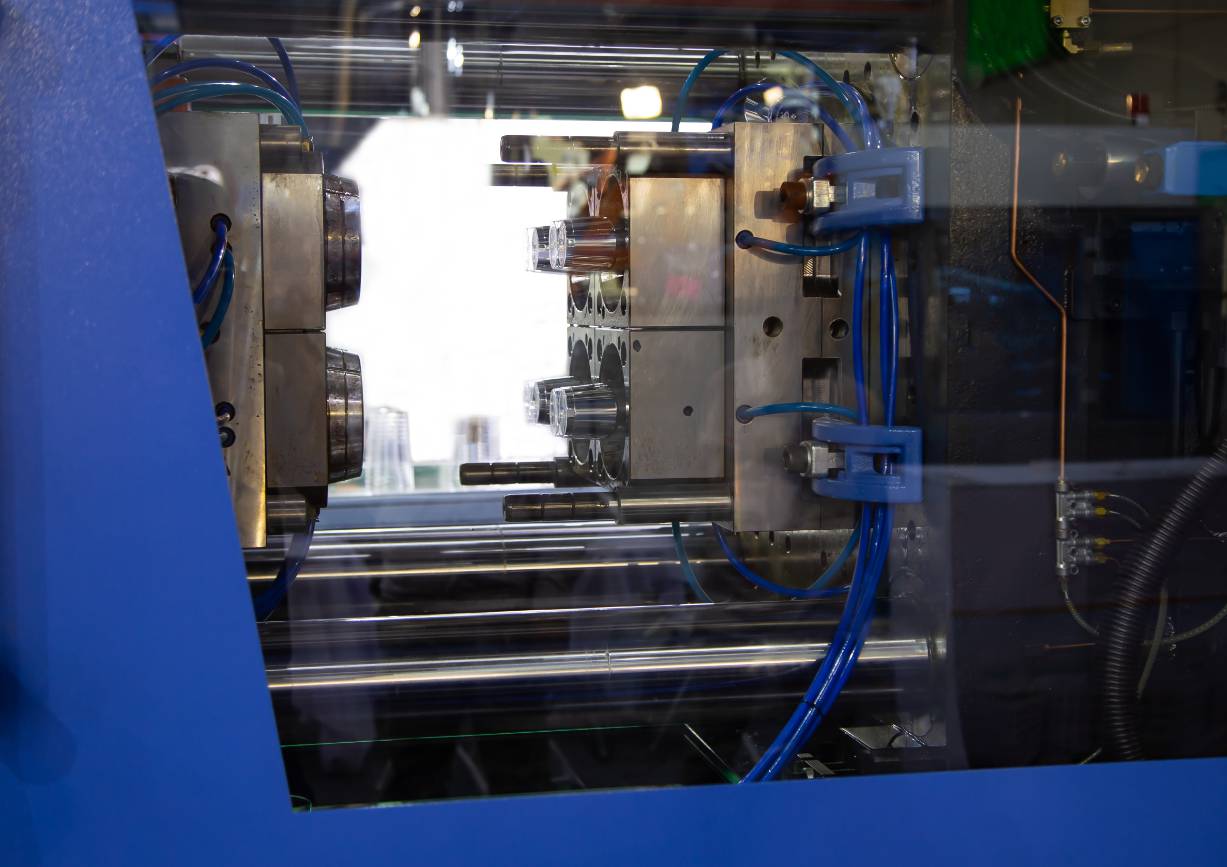 Injeção de Plásticos